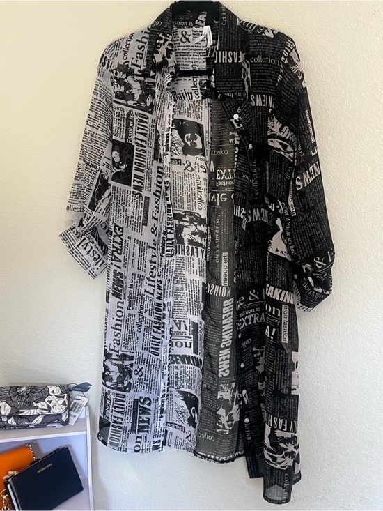 Live 4 Truth Tops - Black and White Newspaper Print Top- Long